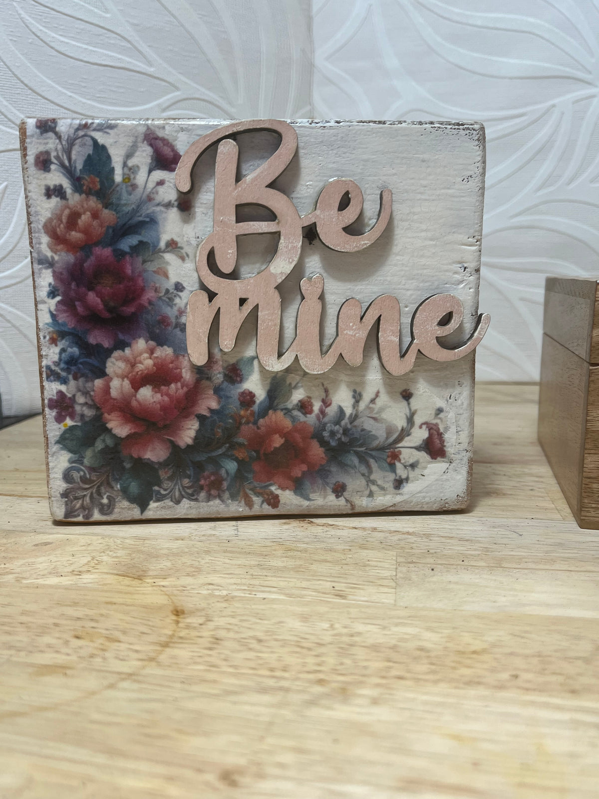 Shelf Sitters Decor